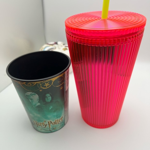 Tumbler & Cup- Starbucks 2023 Dragonfruit Neon Pink Stripe GRANDE & Harry Potter - Picture 10 of 17